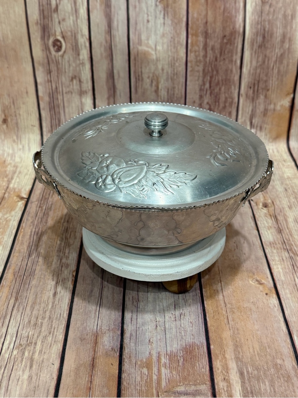 Vintage Hammered Aluminum Covered Dish - Nasco Italy
